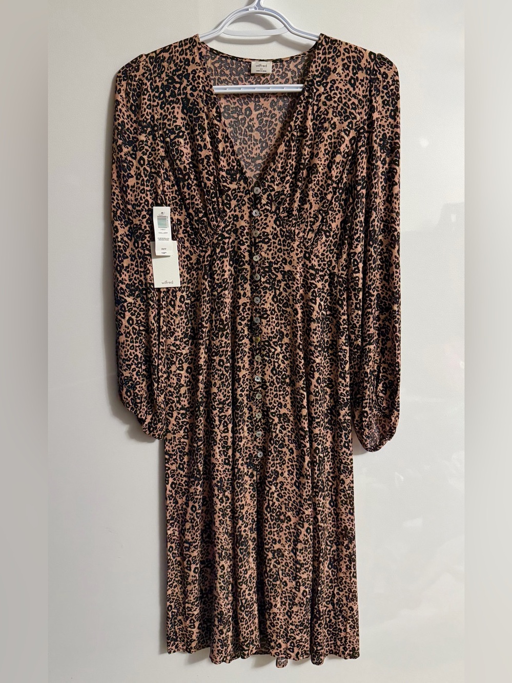 NWT Wilfred Gallery Dress